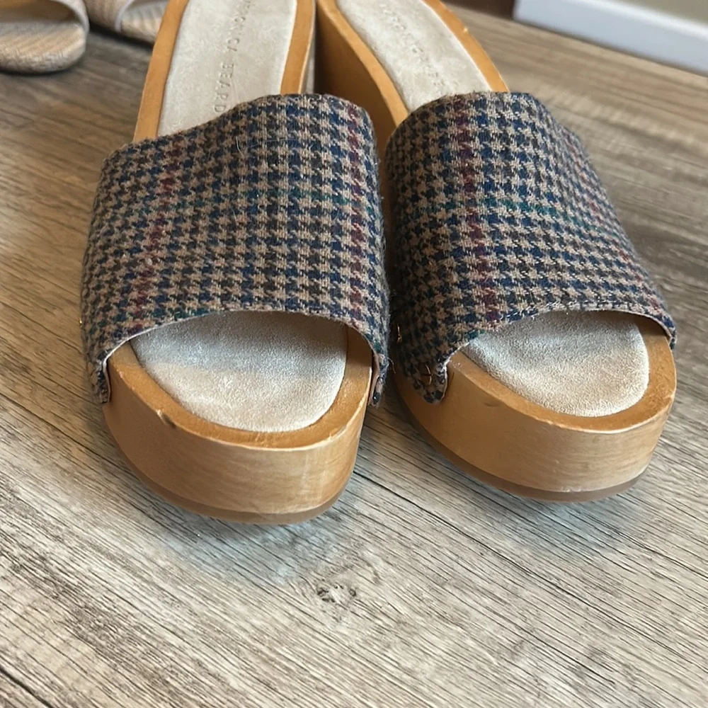 Veronica Beard Hannalee Platform Wooden Sandals Slides